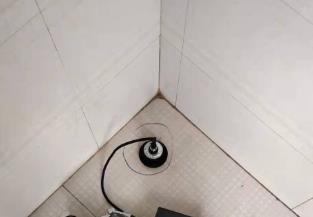 浦北卫生间漏水维修之 loft 夹层储藏室毗邻暗管渗水哪家好，推荐诚匠小爱修缮